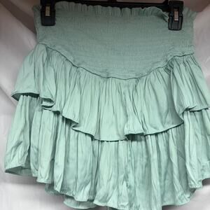 Green and blue mustard